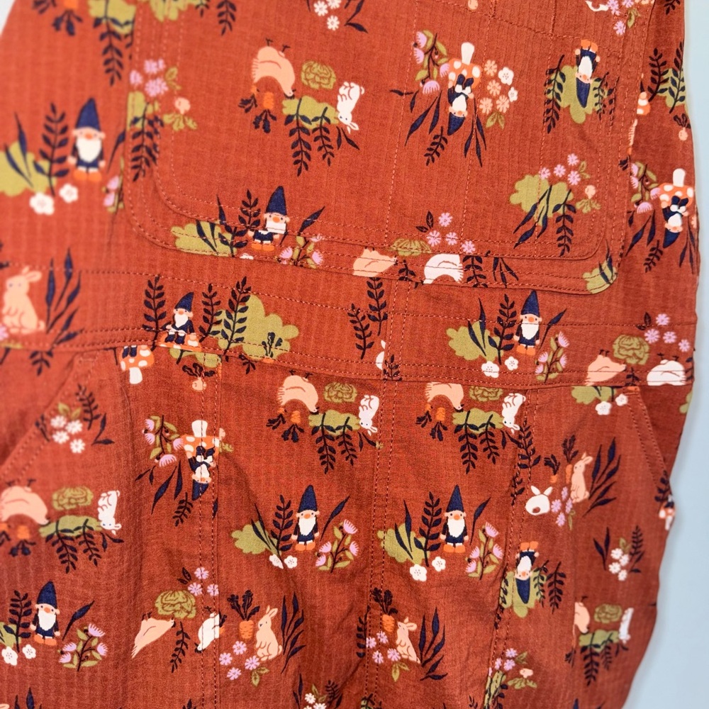 ✨RARE!! ✨ Duluth Trading Co Rust Gnome & Mushroom | Discontinued Short Overalls - Picture 5 of 8